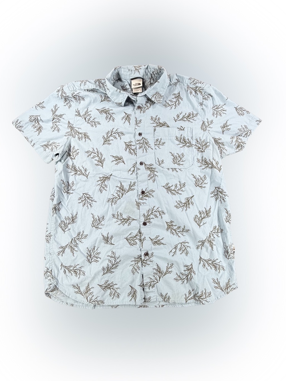 Men’s The North Face Light Blue Short Sleeve Shirt with Brown Leaf Print Size XL
